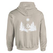 Unisex Hoodie in Sand mit spirituellem Waldmotiv und Berg, hochwertiger Baumwoll-Polyester-Mix, nachhaltiges.