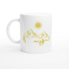 Weiße Keramiktasse mit spirituellem, gelbem Berg- und Waldmotiv, nachhaltig und hochwertig, melaniesouldesign, Blume des.
