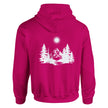 Unisex Hoodie in hellem Pink mit hochwertigem Baumwoll-Polyester-Mix und spirituellem, weißem Wald- und Bergmotiv,.