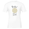 Weißes Unisex-T-Shirt aus hochwertiger Baumwolle mit spirituellem Blume des Lebens-Print und melaniesouldesign Schriftzug.